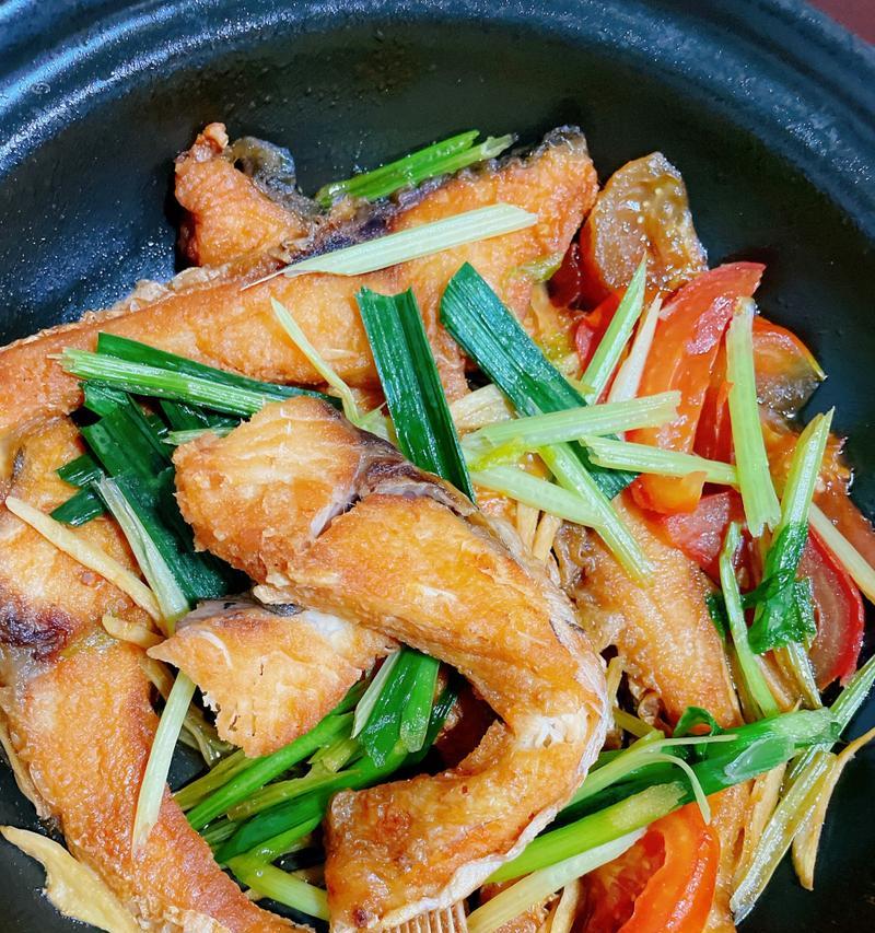 以鱼饼冬瓜汤为主角的美味汤品制作方法（营养丰富、清爽可口，适合全年食用）-第2张图片-美味行家