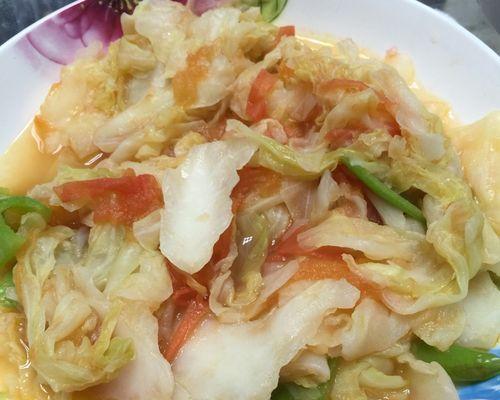 家常菜谱（简单易学，营养丰富的蔬菜搭配，让你的饭桌更有色彩）-第1张图片-美味行家
