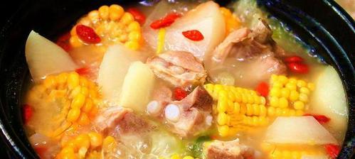 以蔬果排骨汤滋补养生（健康生活从一碗汤开始）-第1张图片-美味行家