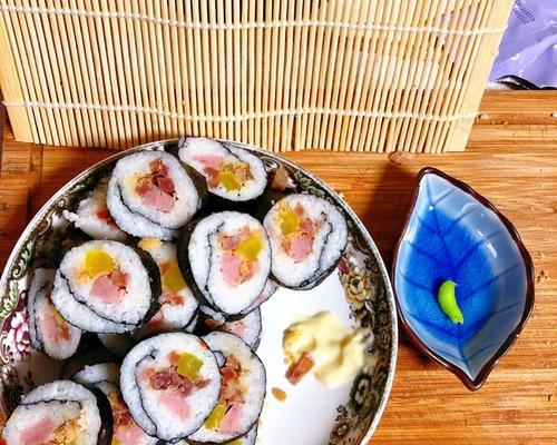 寿司球美食大全（手把手教你制作寿司球，享受原汁原味的日式美食）-第1张图片-美味行家