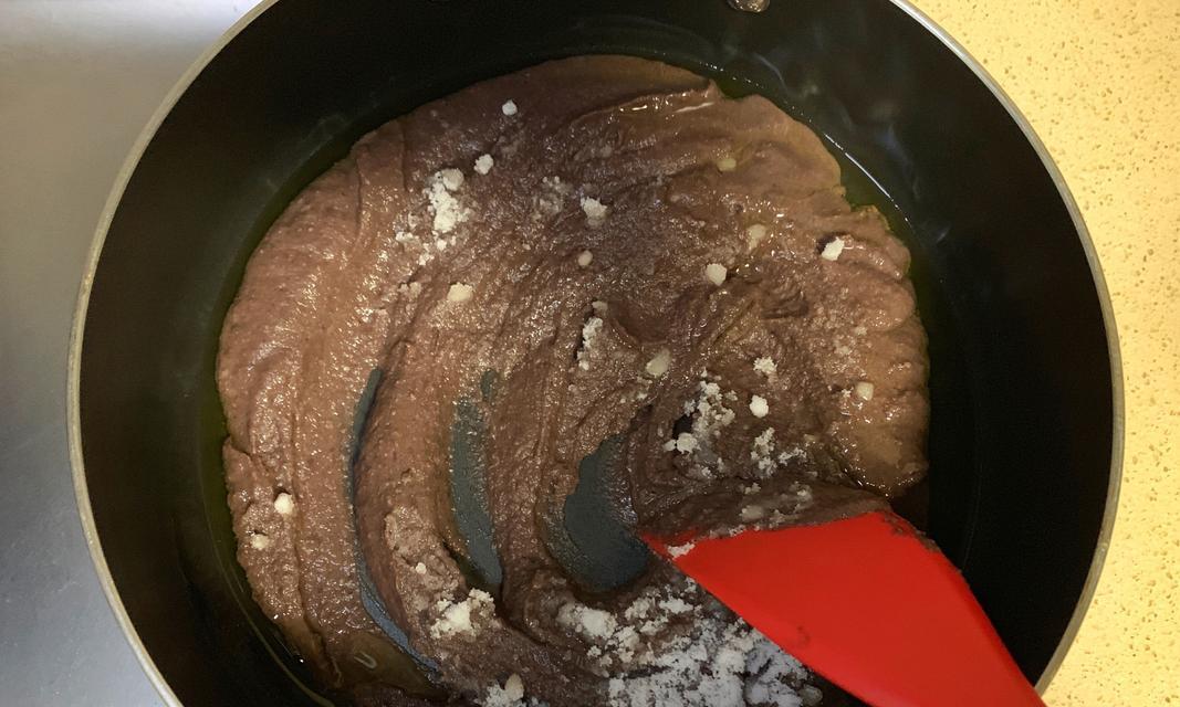 清爽美味，水洗红豆沙做法（简单易学的制作方法，让你在家也能吃到正宗的红豆沙）-第2张图片-美味行家