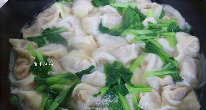 以蔬菜皮为主材料的美食（使用厨余垃圾制作健康美食，减少浪费，保护环境）-第3张图片-美味行家