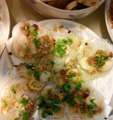 蒜蓉扇贝肉蒸粉丝，美味又健康（一道简单易学的海鲜粉丝菜品）-第3张图片-美味行家