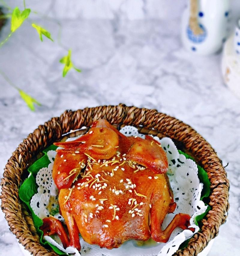 美食佳肴——蒜香鲜贝炒乳鸽（以精湛厨艺，制作口感绝佳的菜品）-第3张图片-美味行家