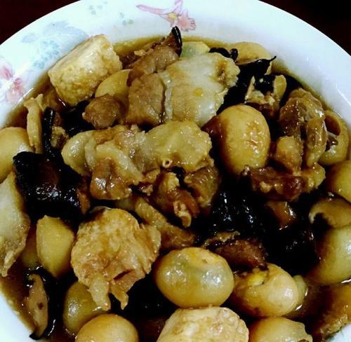 美味健康的香菇肉沫烧豆腐（香菇肉沫的秘制做法与烧豆腐的技巧）-第2张图片-美味行家