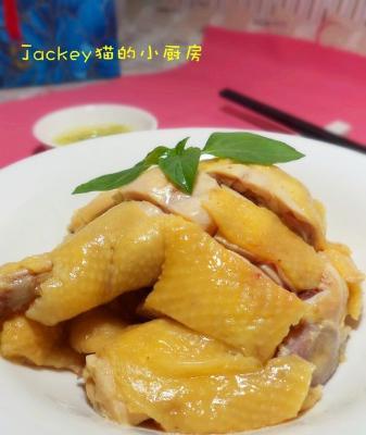 沙姜汁白切鸡的制作方法（新鲜汁液搭配经典口感，尽享美味佳肴）-第2张图片-美味行家