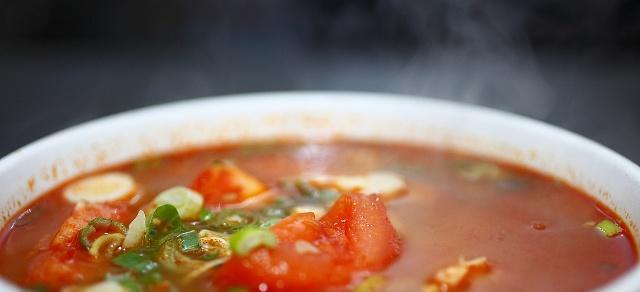 柿子肉圆汤的做法（家庭美食，温暖味蕾）-第2张图片-美味行家