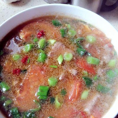 健康好味的猪肝时蔬汤（家庭美食，轻松烹制；猪肝的多重营养，让你健康吃好。）-第3张图片-美味行家