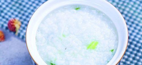 银鱼粥，一道美味又营养的家常菜-第2张图片-美味行家