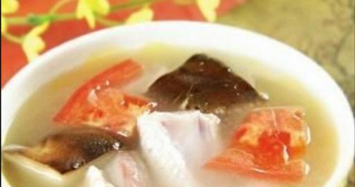 美味草菇烩豆腐，家常好滋味（简单易学的做法让你在家也能享受饕餮盛宴）-第2张图片-美味行家