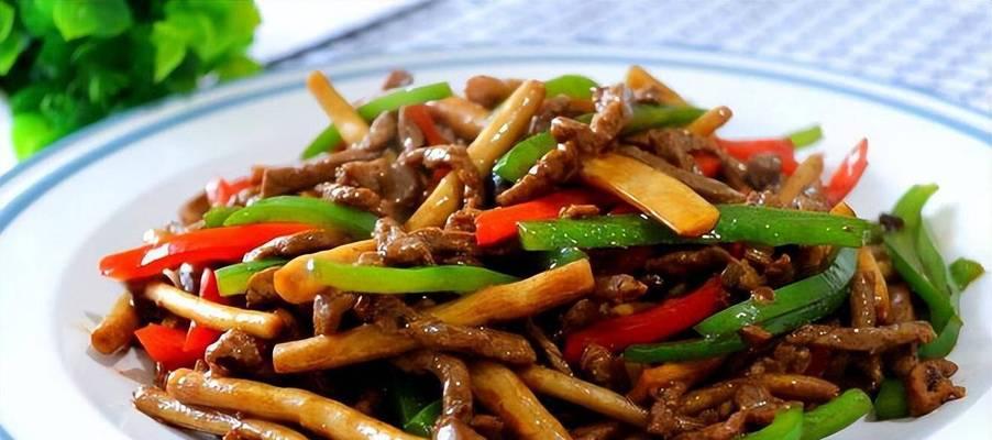美味健康的茶树菇猪肚汤（营养丰富的家常汤菜，以茶树菇为主，营养更丰富）-第1张图片-美味行家