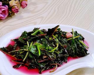 美味可口的蒜粒红苋菜做法（以红苋菜为主，蒜粒烹饪，口感鲜美）-第1张图片-美味行家