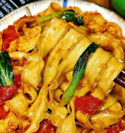 教你轻松做出美味可口的以西红柿鸡蛋削面（家常美食，健康营养，削面技巧一一传授）-第1张图片-美味行家