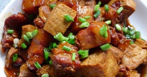 美味易做的肉末煮豆腐（用细腻口感煮出豆腐的鲜美）-第2张图片-美味行家