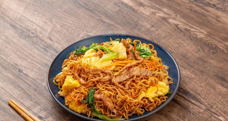 孜然肉丝炒面，美味佳肴不容错过！（口感绝佳，简单易做，美食达人必备。）-第2张图片-美味行家