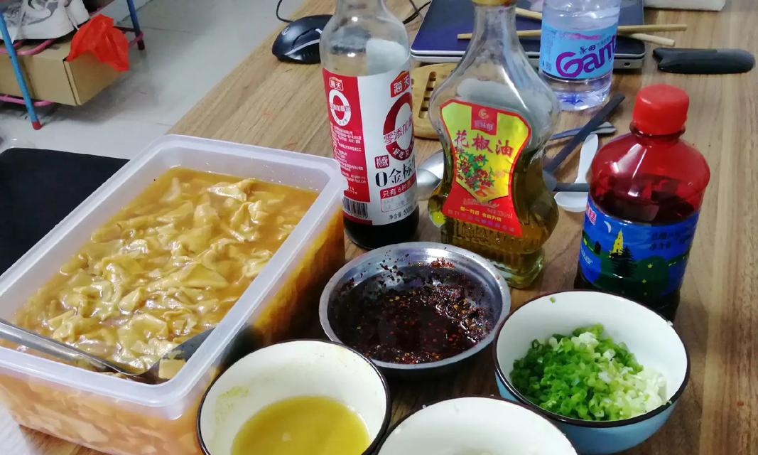 烹饪新颖美食，黄粉佳肴不可错过！（云南黄粉，尝尽美味佳肴）-第1张图片-美味行家