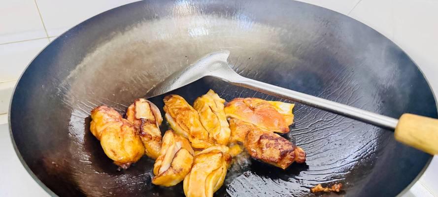 一口咸香，蒸咸肉的制作方法（传统美味，家常好味，重口味菜谱，蒸咸肉）-第3张图片-美味行家