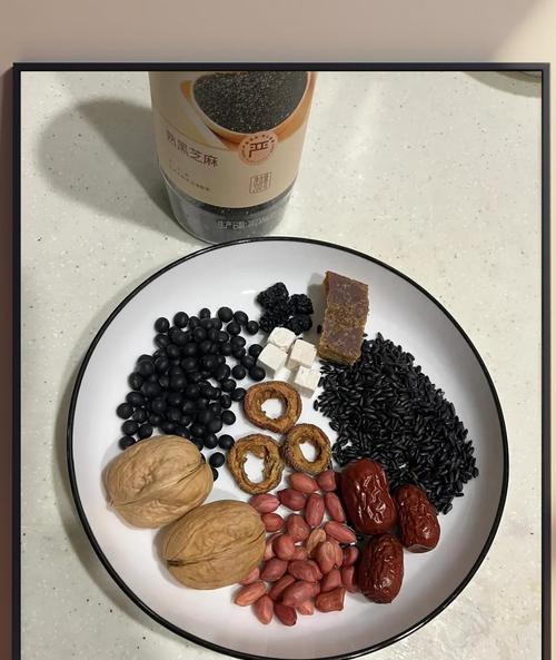 小米黑芝麻糊，打造健康美味（自制小米黑芝麻糊，方便易做的营养早餐）-第3张图片-美味行家