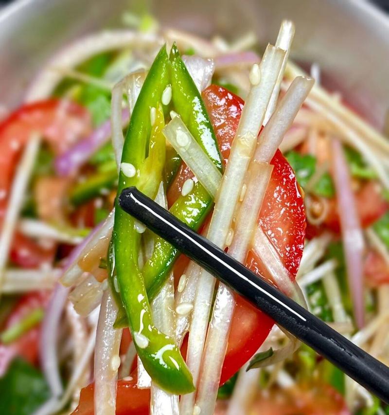 鲜美可口的虾皮老虎菜（以虾皮为特色，味道独具的家常菜）-第3张图片-美味行家