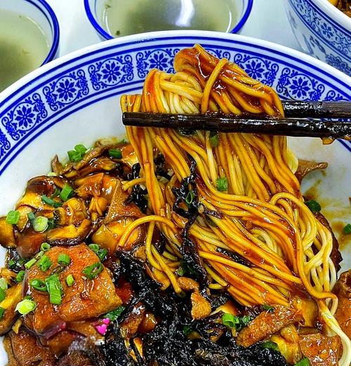 家常汤品（健康美味，温暖胃肠）-第2张图片-美味行家