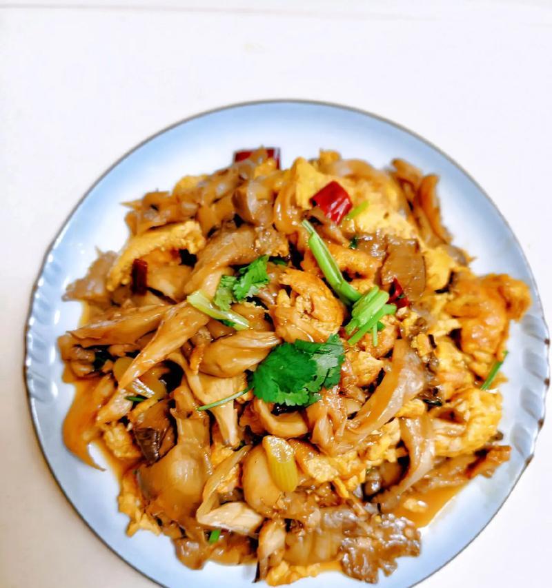 家常美味——猪肚炒蘑菇（做法详解，口感鲜美，营养丰富）-第1张图片-美味行家