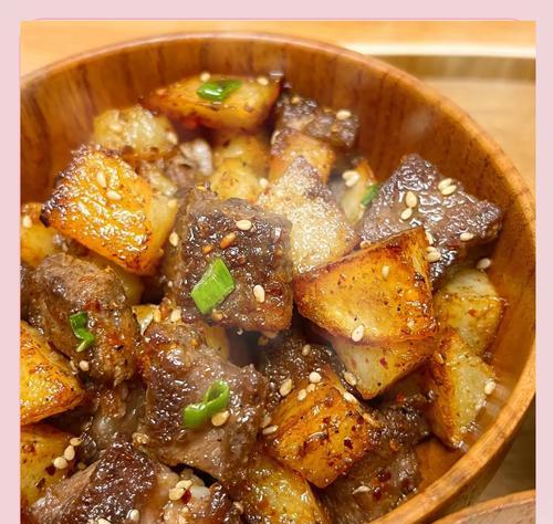学会如何制作美味的香辣牛肉粒（领略中式美味佳肴，走进家庭美食盛宴）-第2张图片-美味行家