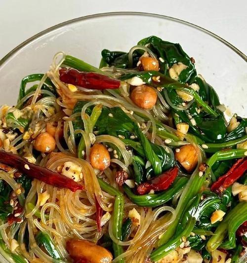 美味健康的菠菜陈醋花生米（让你爱上吃菠菜的秘诀）-第2张图片-美味行家
