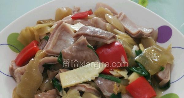 酸菜炒肚片，美味不容错过（家常菜的酸辣鲜香，一碗让你欲罢不能）-第3张图片-美味行家
