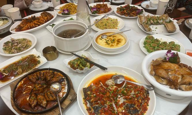 咸蛋黄玉米粒的美食享受（用新鲜玉米和咸蛋黄，做出美味的小吃）-第3张图片-美味行家